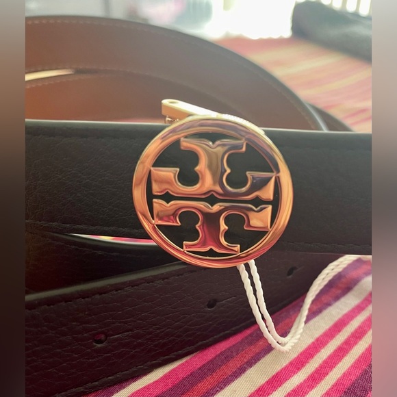 Tory Burch 1” Miller Reversible Belt Color Black/ Classic Cuoio/ Gold Size S NWT - Picture 2 of 10